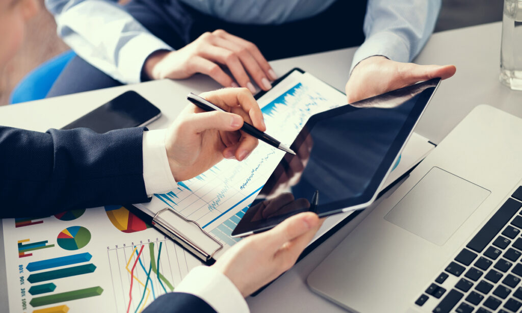 5 Benefits of Hiring A SEO Agency