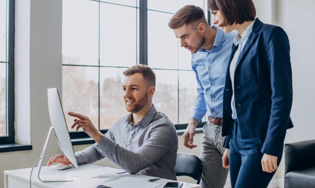 Beginners Guide: How to Make an Android app